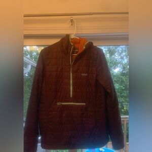 Women’s Patagonia pullover
